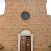Foto: Particolare della Facciata - Chiesa di San Pietro Apostolo - sec. XII (Ardea) - 25